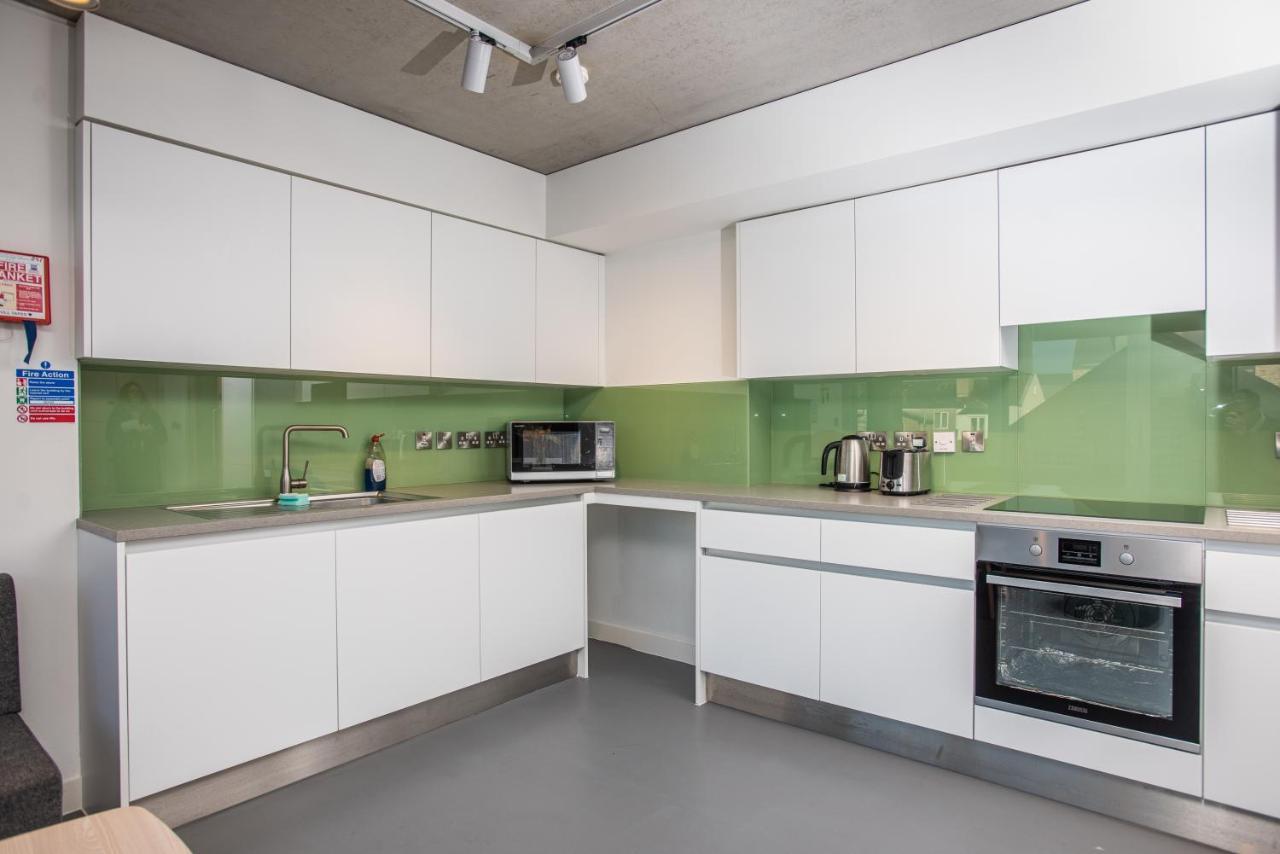 Dorothy Wadham Apartments Оксфорд Екстериор снимка